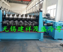 宜興波紋膜板弧型波成型機(jī)