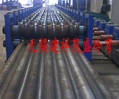 宜興波紋膜板弧型波成型機(jī)