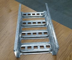 托盤式橋架成型設備