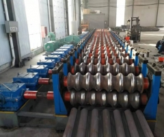 宜興涵洞波紋板成型機(jī)